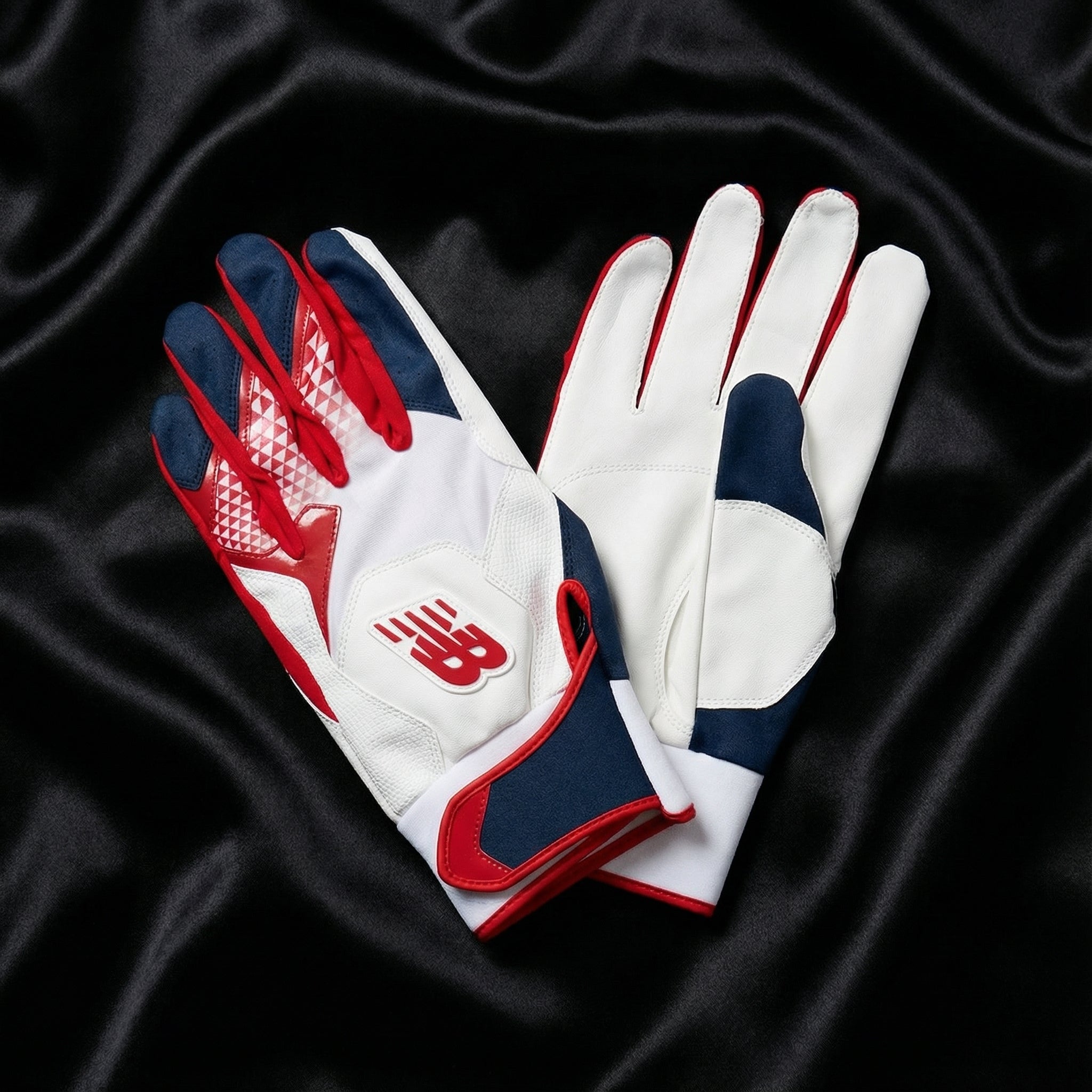 New Balance Washable Batting Gloves LAG45604 – Ohtani-Inspired High-Grip Model (Adult / Both Hands)